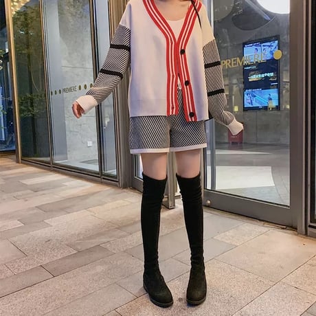 ラインカーディガン ショートパンツセットアップ 2色展開