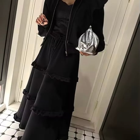 フリルスウェットセットアップ 2色展開