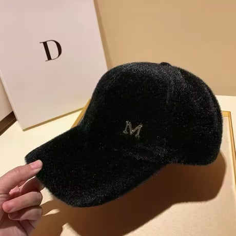 Mロゴファーキャップ 4色展開