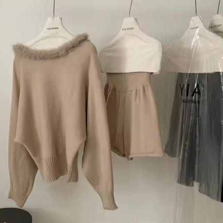 ポイントファーニットセットアップ 3色展開