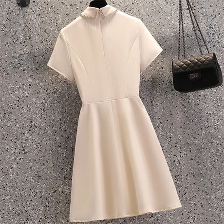 ポイントビジュー サイドプリーツワンピース 2色展開