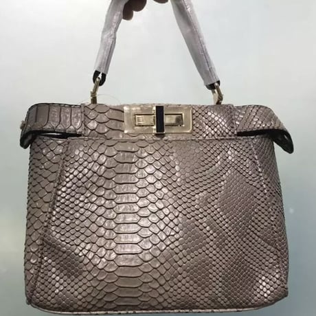 スネークスキン ゴールドバックルバッグ 9色展開
