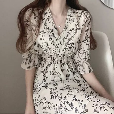 シックフラワー ギャザーシフォンワンピース 2色展開