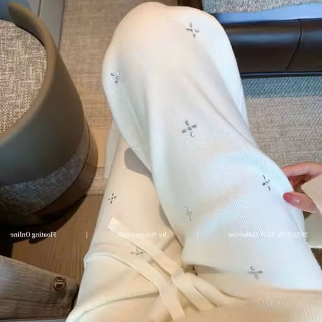 ビジュークロスニットパンツ 2色展開
