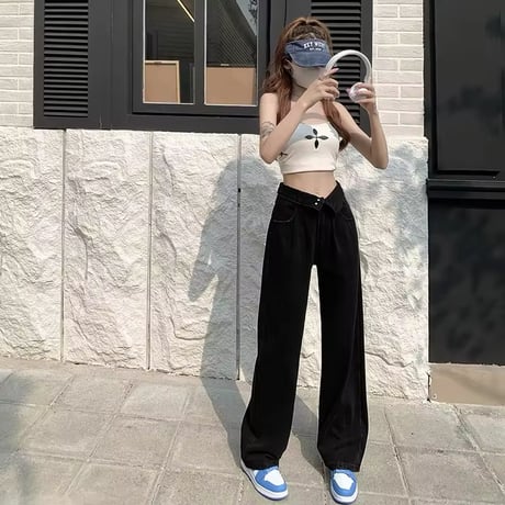 ハイウエストブラックデニムパンツ