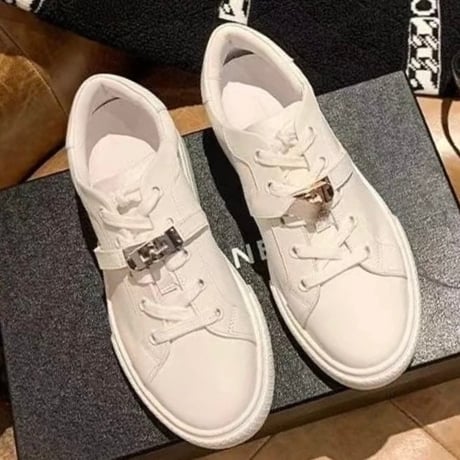 バックル レザースニーカー