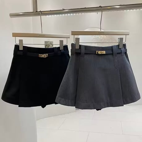 ゴールドバックルベルトプリーツスカート 2色展開