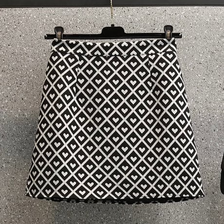 モノトーンハート ミニスカート