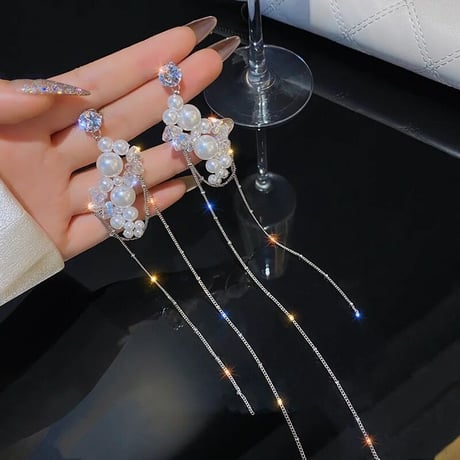 ロングチェーン パールストーンピアス