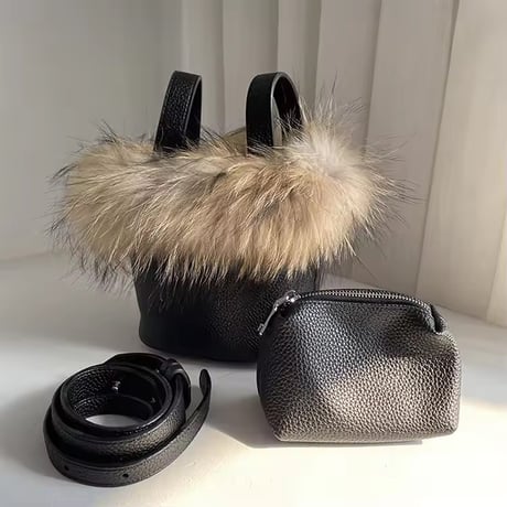 【2サイズ】リアルファーレザーバケットバッグ