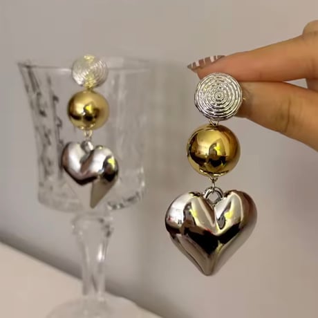 メタルハートピアス