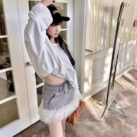 チュールヘムスカート