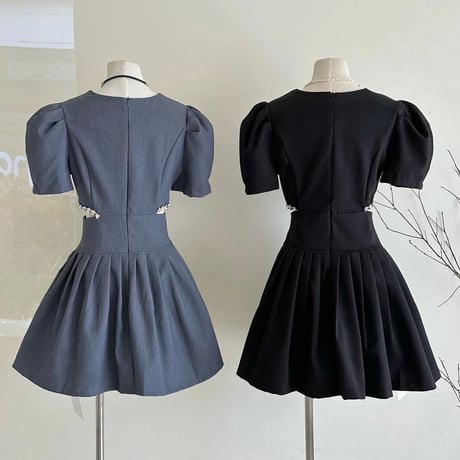 ウエストカット ビジューパフスリーブワンピース 2色展開