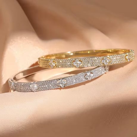 フラワージルコニアブレスレット 2色展開