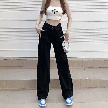 ハイウエストブラックデニムパンツ