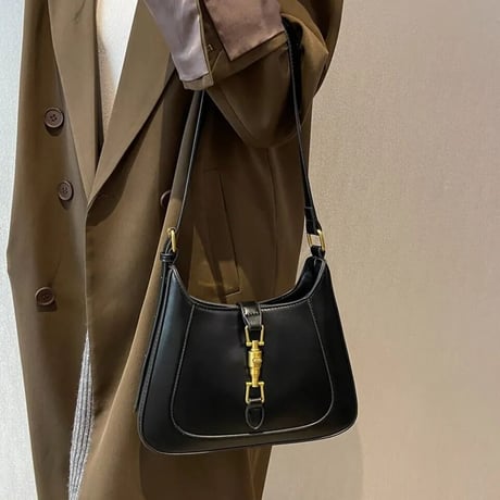 ゴールドバックル レザーショルダーバッグ 3色展開