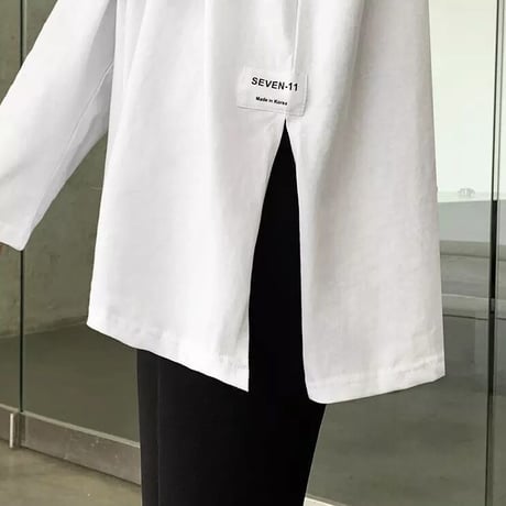 【重ね着にもオススメ】サイドスリット タグロングTシャツ 2色展開