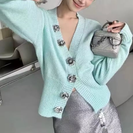 フラワーボタンカーディガン 2色展開