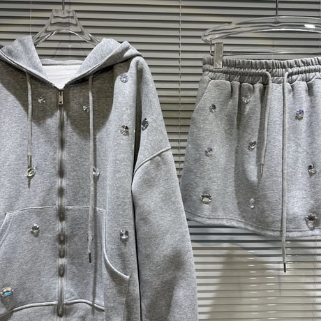 クリスタルビジュー スウェットセットアップ 3色展開