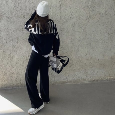 バックロゴ ニットセットアップ 2色展開
