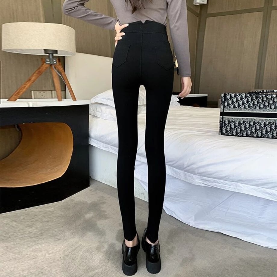 61c4537ac725864d75f8b085
