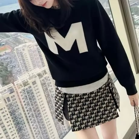モノトーンハイデザインスカート