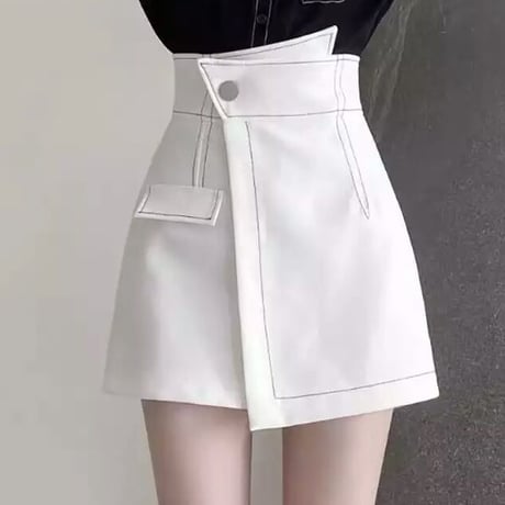 ステッチアシンメトリー ショートパンツ