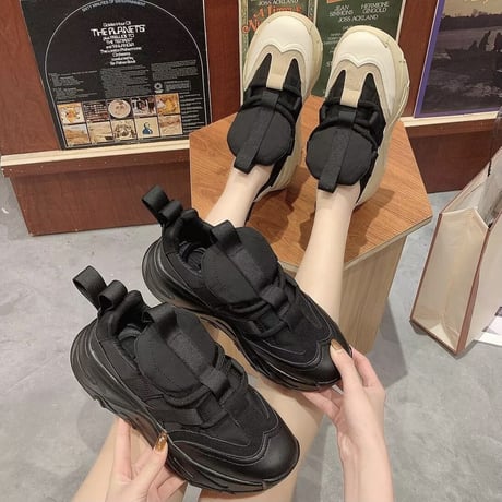 ボリュームソール スニーカー 2色展開