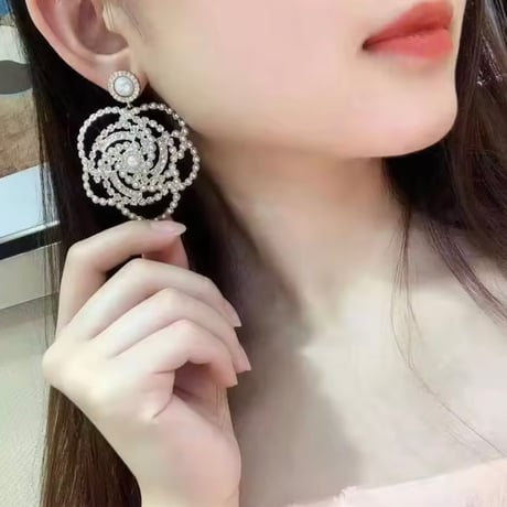 パールストーンローズピアス