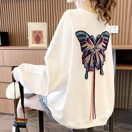 バタフライステッチ オーバースウェット 2色展開