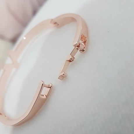 【Rosegold即納】Vデザイン ジュエリーブレスレット 2色展開