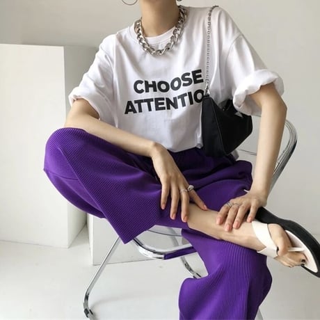 オーバーロゴ シンプルTシャツ 2色展開