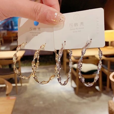 【Silver925】ウェーブサークル ピアス 2色展開