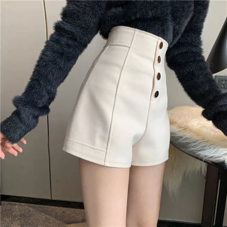 ゴールドボタン ハイウエストショートパンツ 2色展開