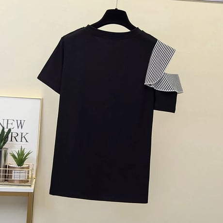 ボーダーフリル シルバーボタンTシャツ
