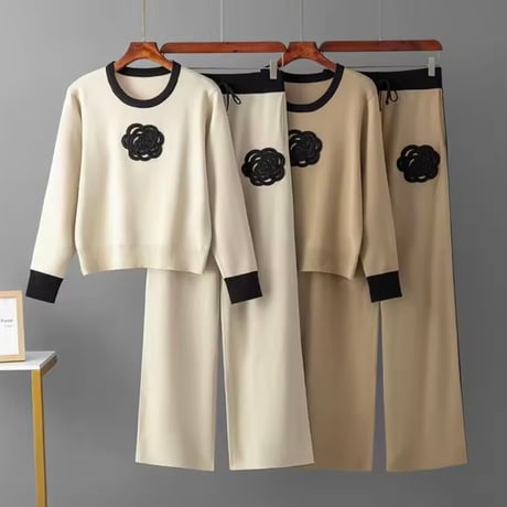 フラワービーズニットセットアップ 4色展開