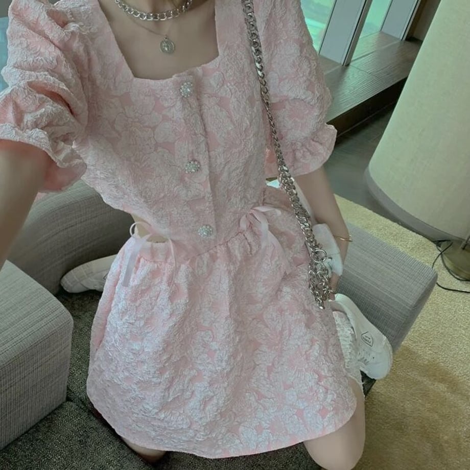 62bd8a1c9b47bf7375fd0841