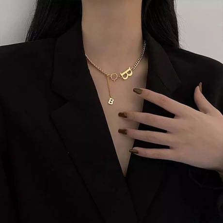 Bモチーフ チェーンストラップネックレス 2色展開