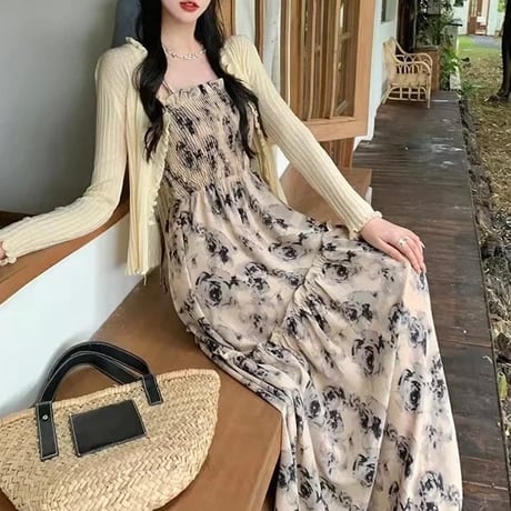 【Navy Sサイズ即納】バストギャザー ローズシフォンワンピース 2色展開