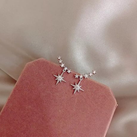 スターライン ピアス 2色展開