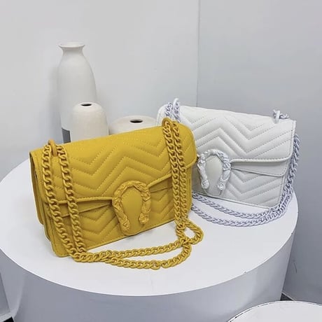 【2サイズ】カラーホースシュー チェーンバッグ 7色展開