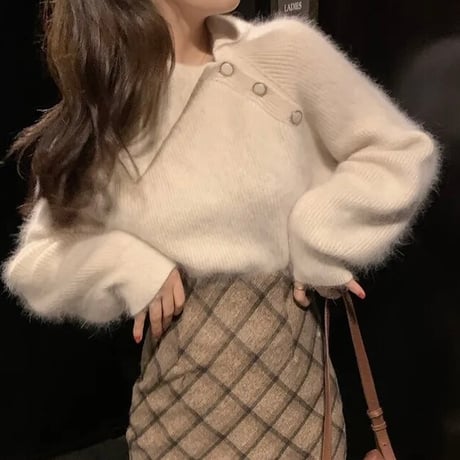 フラップカラー モヘアニット 2色展開