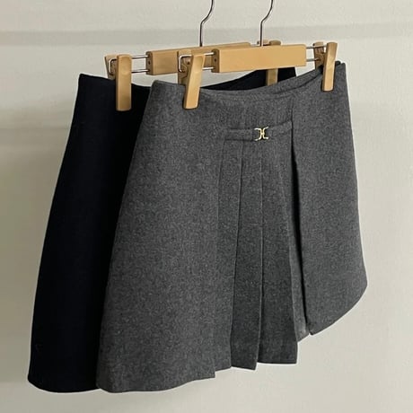 センタープリーツ ミニスカート 2色展開