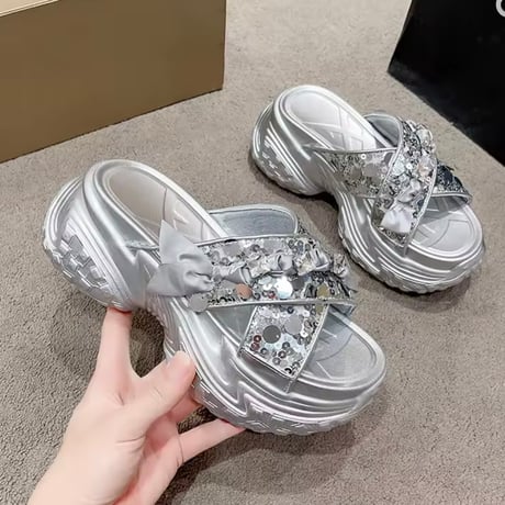 スパンコールクロスバンドサンダル 2色展開