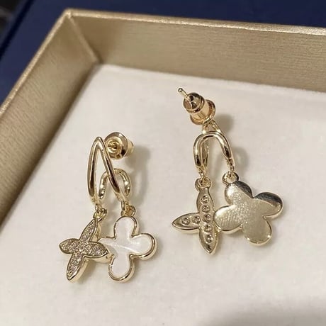 クローバーシェル ダブルピアス
