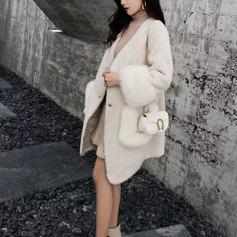 6370ce024aed190e4e3d0923