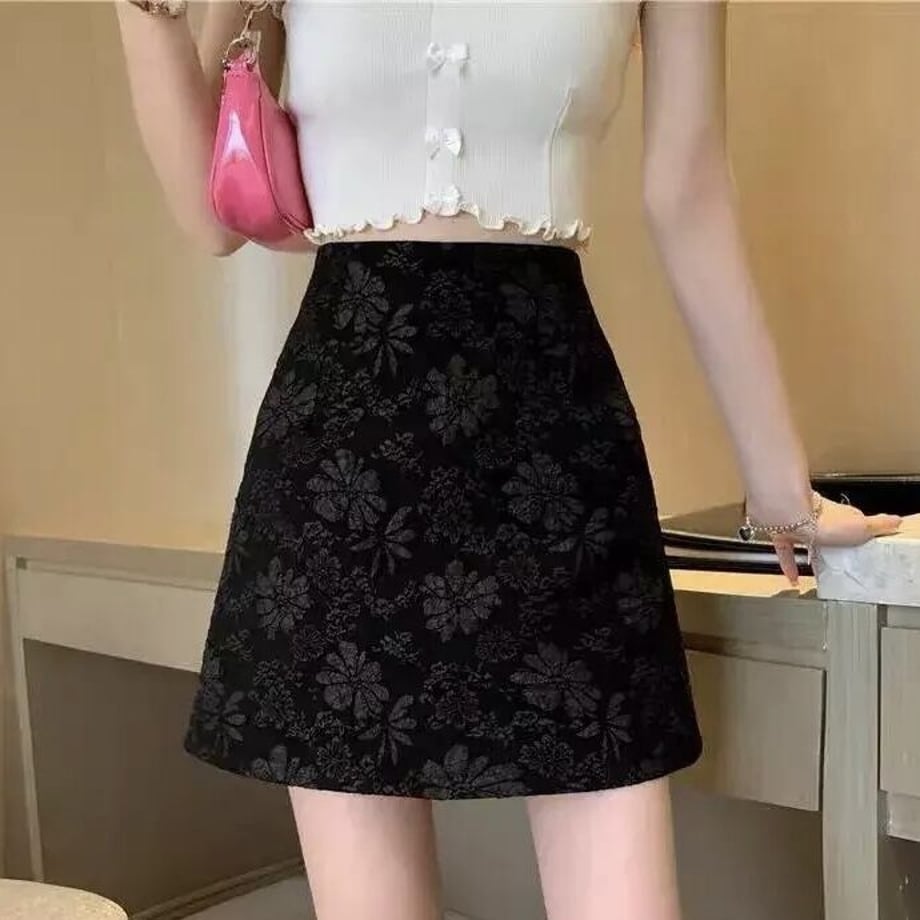 63074471402ae66fb1b76347