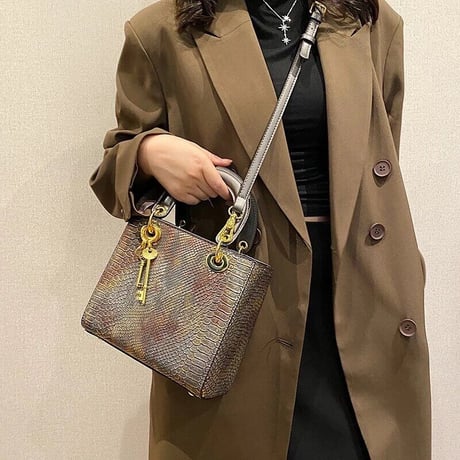 キーチャーム スネークスキンバッグ 4色展開