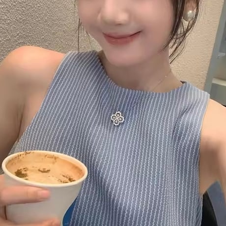 フラワーモチーフストライプワンピース