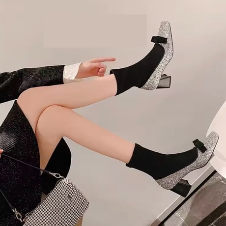 リボンスパンコールソックスブーツ 2色展開